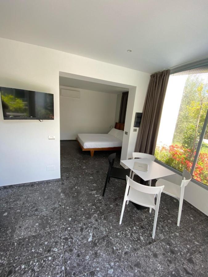 Hotel Torre Santamaria Resort Mattinata Ngoại thất bức ảnh