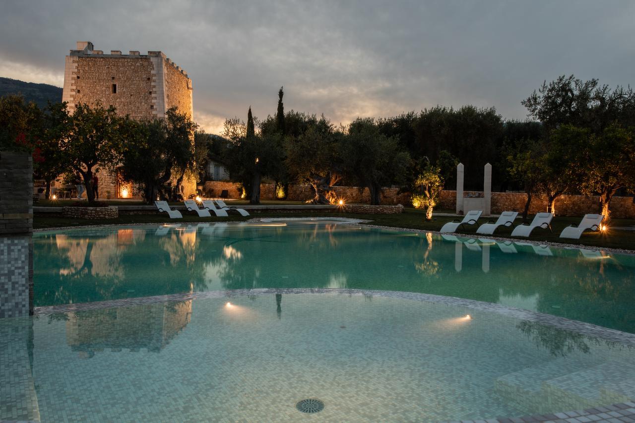 Hotel Torre Santamaria Resort Mattinata Ngoại thất bức ảnh